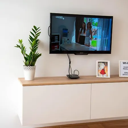 Stan Na Dan Mb Istocno Sarajevo Apartamento *