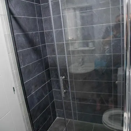 Lejlighed Stan Na Dan Mb Istocno Sarajevo