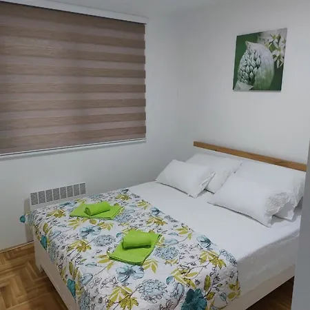 Stan Na Dan Mb Istocno Sarajevo Lukavica