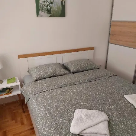 Stan Na Dan Mb Istocno Sarajevo Apartamento *
