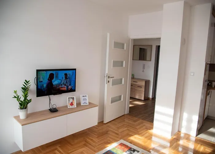 Stan Na Dan Mb Istocno Sarajevo Lukavica