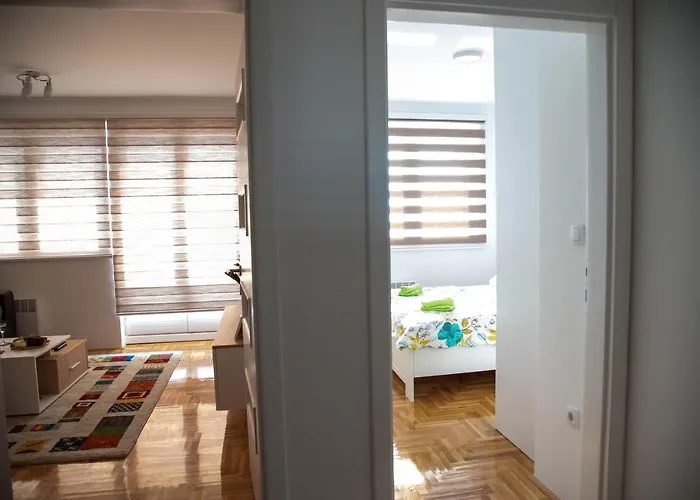 Stan Na Dan Mb Istocno Sarajevo Apartman *