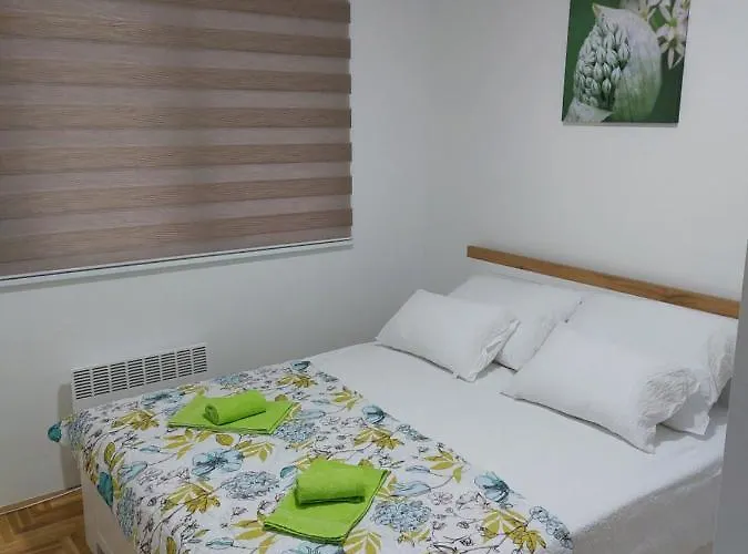 Stan Na Dan Mb Istocno Sarajevo Lukavica