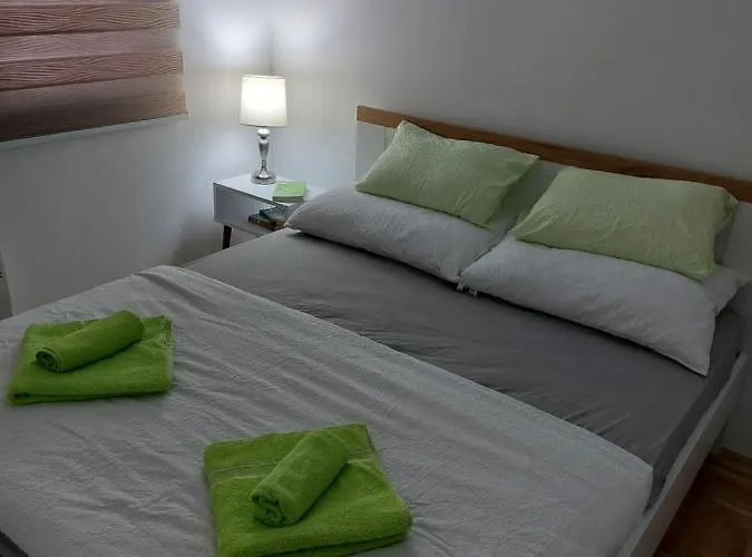 Stan Na Dan Mb Istocno Sarajevo Apartman *